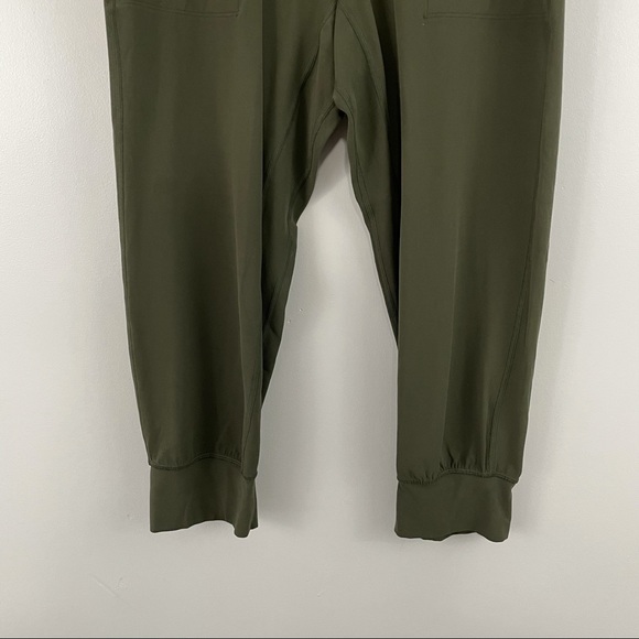 Olive Green Women's Cropped Pants - Picture 4 of 7